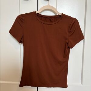 Amazon Brown Short Sleeve Women's Tee